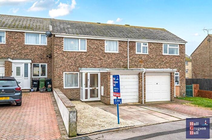 3 Bedroom Terraced House For Sale In Croft Road, Portland, DT5