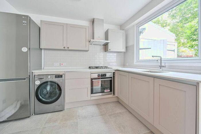 2 Bedroom Property To Rent In The Keep, Blackheath, London, SE3