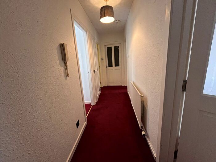 2 Bedroom Flat To Rent In Gr Fleuchar Street, Dundee, DD2