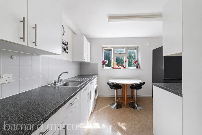 2 Bedroom House To Rent In Coombe Road, New Malden, KT3
