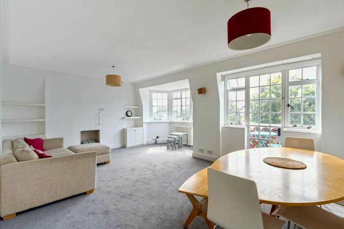 3 Bedroom Flat To Rent In Ealing Village, London, W5