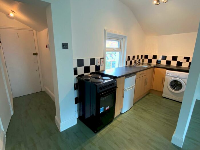 1 Bedroom Apartment To Rent In Castle Hill, Reading, RG1