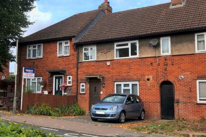 3 Bedroom House To Rent In Brewhouse Hill, Wheathampstead, AL4