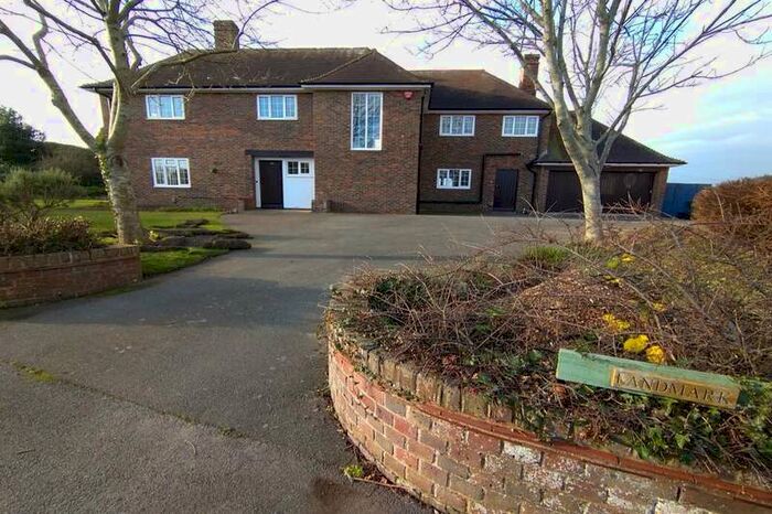 4 Bedroom Detached House To Rent In Cliff Road, Folkestone, CT20