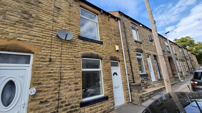 2 Bedroom House To Rent In Beaumont St, Hoyland Common, S74