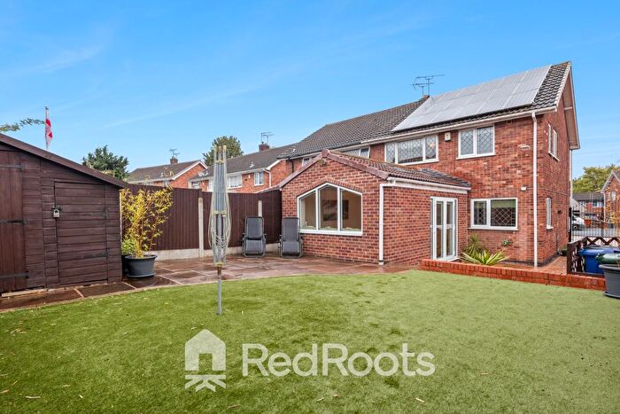 3 Bedroom Semi-Detached House For Sale In Lutterworth Drive, Adwick-Le-Street, Doncaster, South Yorkshire, DN6