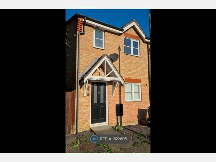 2 Bedroom End Of Terrace House To Rent In Stanstrete Field, Great Notley, Braintree, CM77
