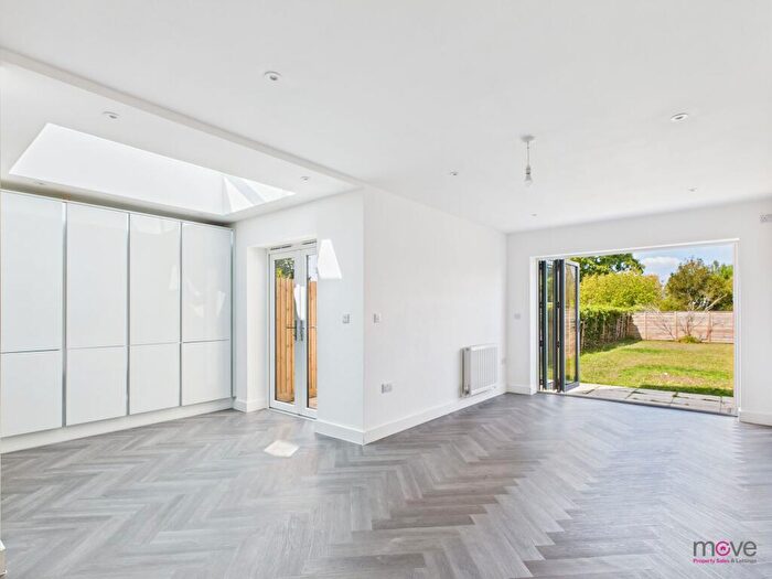 4 Bedroom Terraced House To Rent In Cold Pool Lane, Up Hatherley, GL51