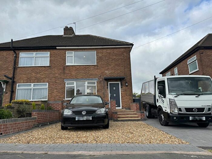 3 Bedroom Semi-Detached House For Sale In Aviation Lane, Burton-on-Trent, DE13