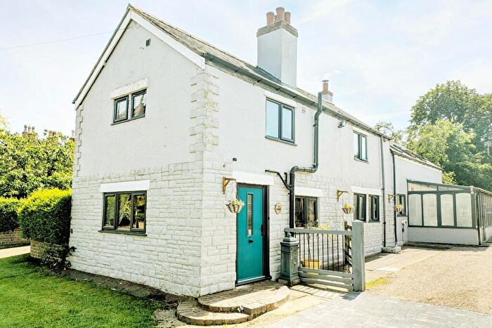 4 Bedroom Barn Conversion For Sale In Walton Road, Kimcote, Lutterworth, LE17