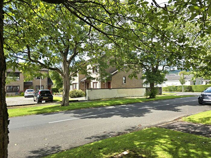 2 Bedroom Flat To Rent In Westbourne Gardens, Glasgow Street, Helensburgh, G84