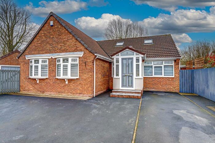 5 Bedroom Detached Bungalow For Sale In Pilgrims Court, Shireoaks, Worksop, S81