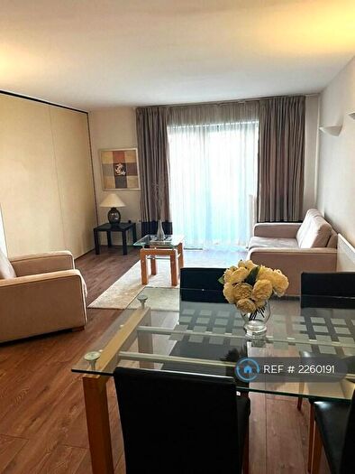 1 Bedroom Flat To Rent In Watermarque, Birmingham, B16