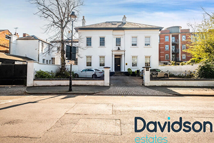 1 Bedroom Apartment For Sale In St James Place, George Road, Edgbaston, B15