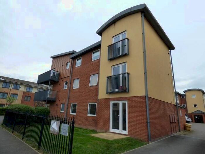 2 Bedroom Flat To Rent In Longhorn Avenue, Gloucester, GL1