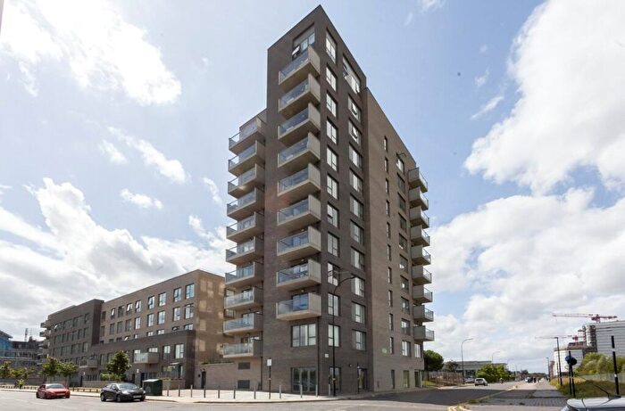 2 Bedroom Apartment For Sale In Magellan Boulevard, Gallions Reach, E16