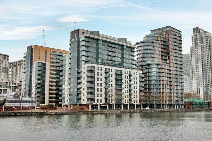 2 Bedroom Flat For Sale In Millharbour, London, E14