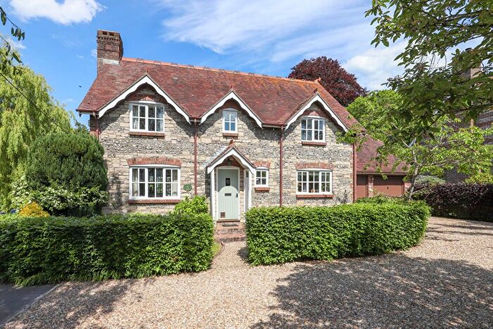 4 Bedroom Detached House For Sale In Church Road, Shillingstone, DT11