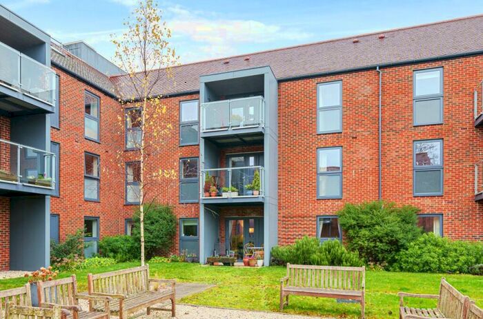 1 Bedroom Apartment To Rent In The Dean, Alresford, Hampshire, SO24