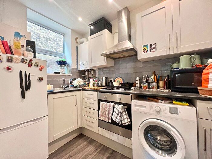 Studio To Rent In Anerley Park, SE20