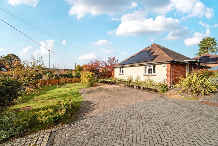 4 Bedroom Detached Bungalow For Sale In Stoney Lane, Winchester, SO22