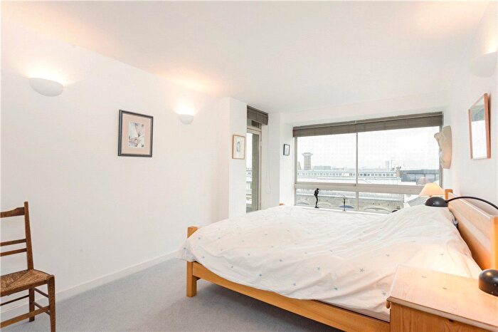 2 Bedroom Flat To Rent In Cinnamon Wharf, Shad Thames, London, SE1