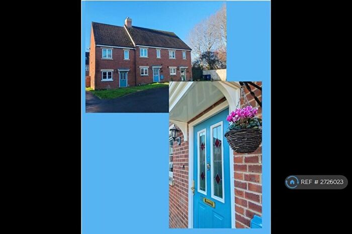 3 Bedroom Terraced House To Rent In Palace Road, Gillingham, SP8