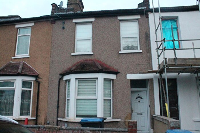 4 Bedroom Terraced House To Rent In Lion Road, London, N9