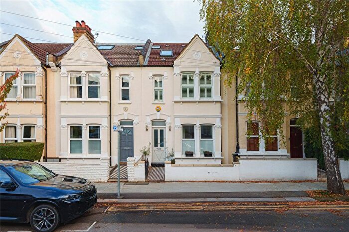 3 Bedroom Terraced House For Sale In Havelock Road, Wimbledon, London, SW19