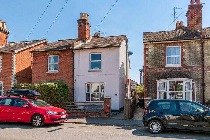 4 Bedroom Semi-Detached House To Rent In Markenfield Road, Guildford, GU1