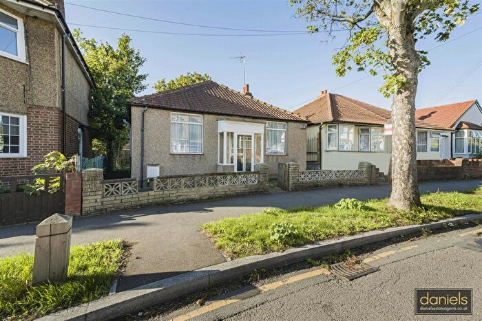 2 Bedroom Detached Bungalow For Sale In Rugby Avenue, Wembley, HA0