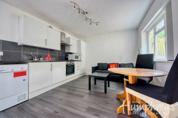 3 Bedroom Terraced House To Rent In Goudhurst Close, CT2