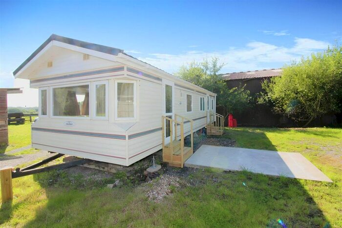 2 Bedroom Mobile/park Home To Rent In Coopers Corner, Ide Hill, Sevenoaks, TN14