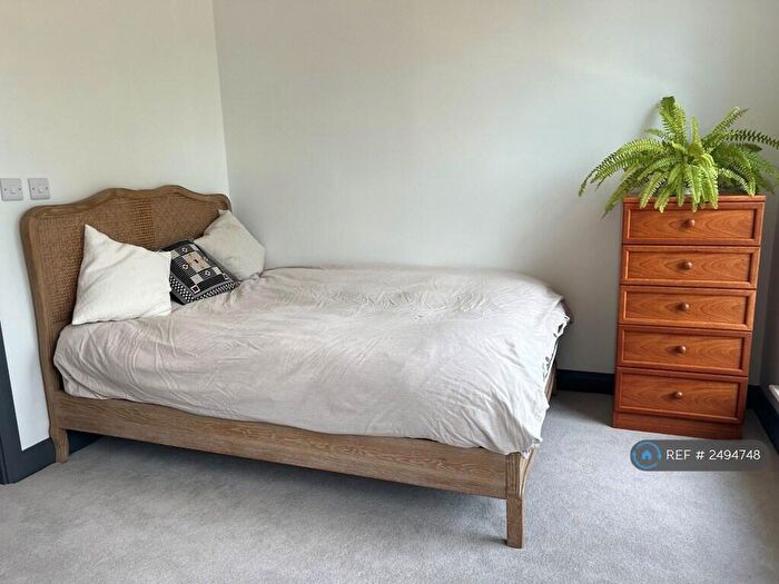 1 Bedroom Flat To Rent In St Marys Gate, Stockport, SK1