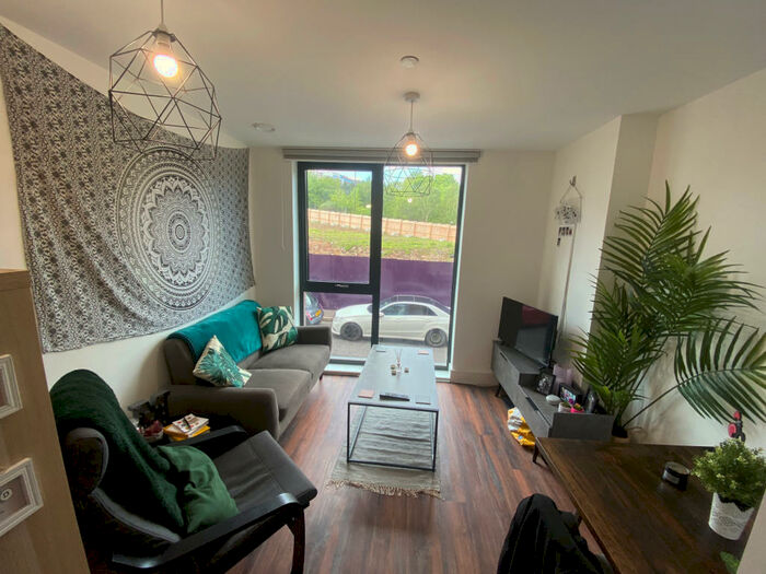 1 Bedroom Apartment To Rent In Chatham Street, Sheffield, South Yorkshire, S3