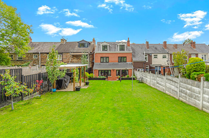 5 Bedroom Detached House For Sale In Sheffield Road, Chesterfield, S41