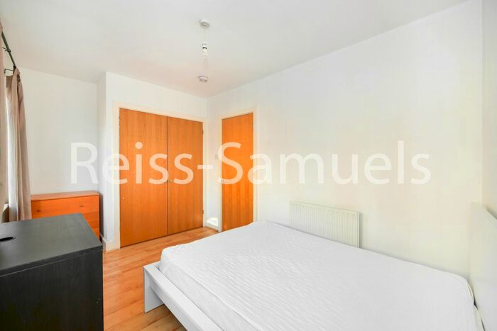 5 Bedroom Terraced House To Rent In Ferry Street, Isle Of Dogs, Docklands, London, E14