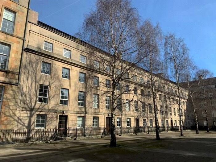 2 Bedroom Flat To Rent In St Andrews Square, Glasgow, G1