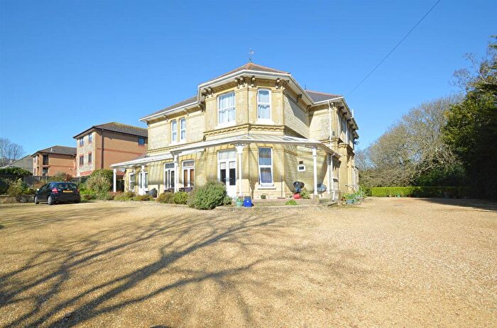 1 Bedroom Flat For Sale In Beautifully Presented Home * Shanklin, PO37