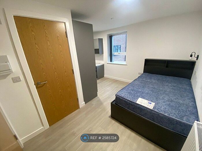 Studio To Rent In Humphrey Road, Manchester, M16