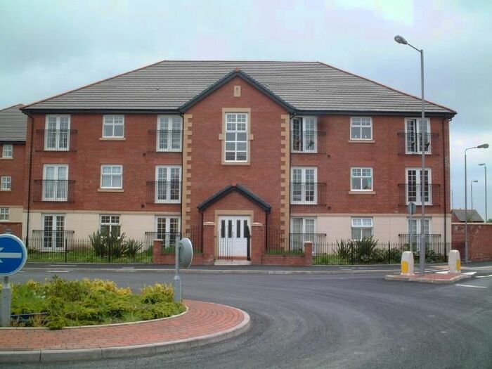 2 Bedroom Flat To Rent In Cavan Drive, Haydock, St Helens WA11