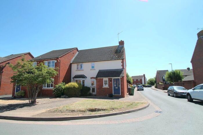 3 Bedroom Semi-Detached House To Rent In Clifford Avenue, Walton Cardiff, Tewkesbury, GL20