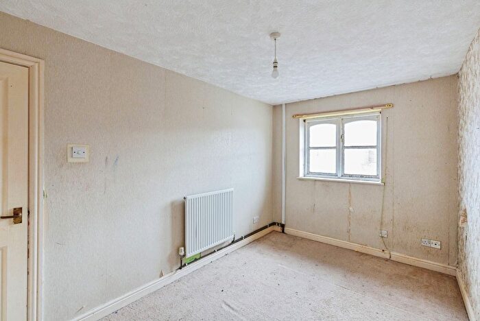 3 Bedroom End Of Terrace House For Sale In Gardeners Mews, Blackpool, Lancashire, FY1