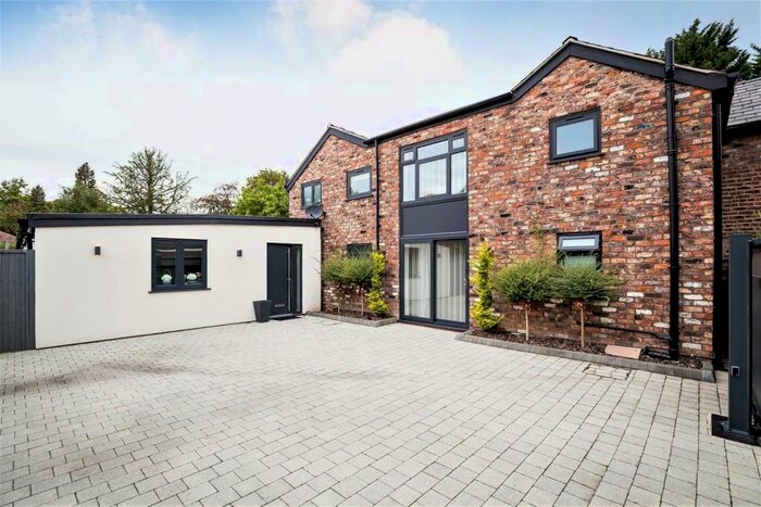 4 Bedroom Barn Conversion To Rent In One Oak Lane, Wilmslow, SK9
