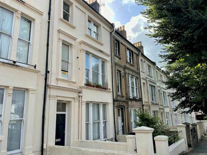 1 Bedroom Flat To Rent In Goldstone Villas, Hove, BN3
