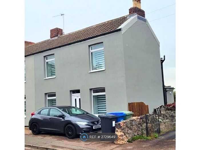 3 Bedroom Semi Detached House To Rent In Manor Road, Brimington, Chesterfield, S43