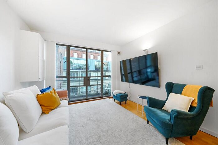 1 Bedroom Apartment To Rent In Dallington Square, EC1V