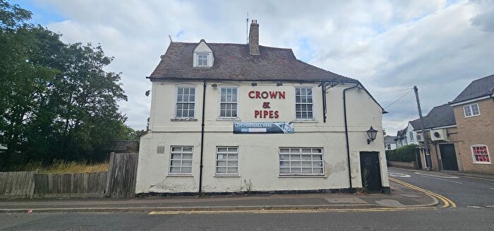 2 Bedroom Property For Sale In Crown And Pipes, High Street, Fenstanton, Huntingdon, Cambridgeshire, PE28