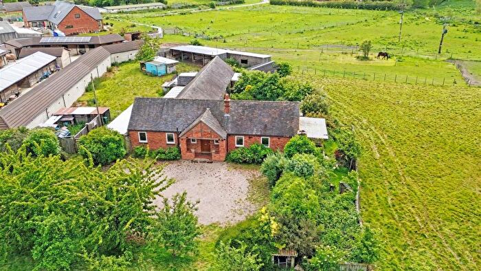 5 Bedroom Detached Bungalow For Sale In Fryzms House Farm, Stenson, DE73