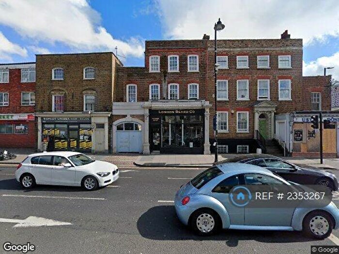 Studio To Rent In High Road, London, N17